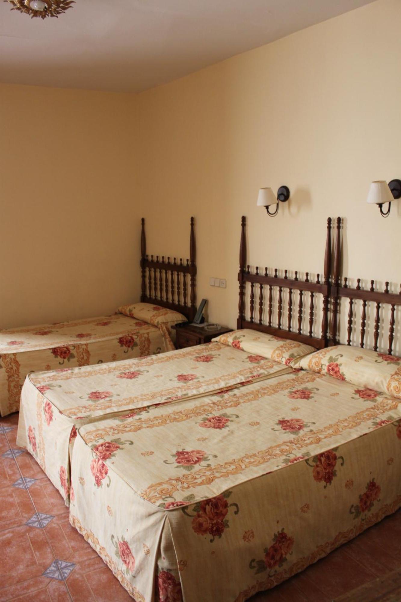 Hotel Rey Nino Ávila Extérieur photo