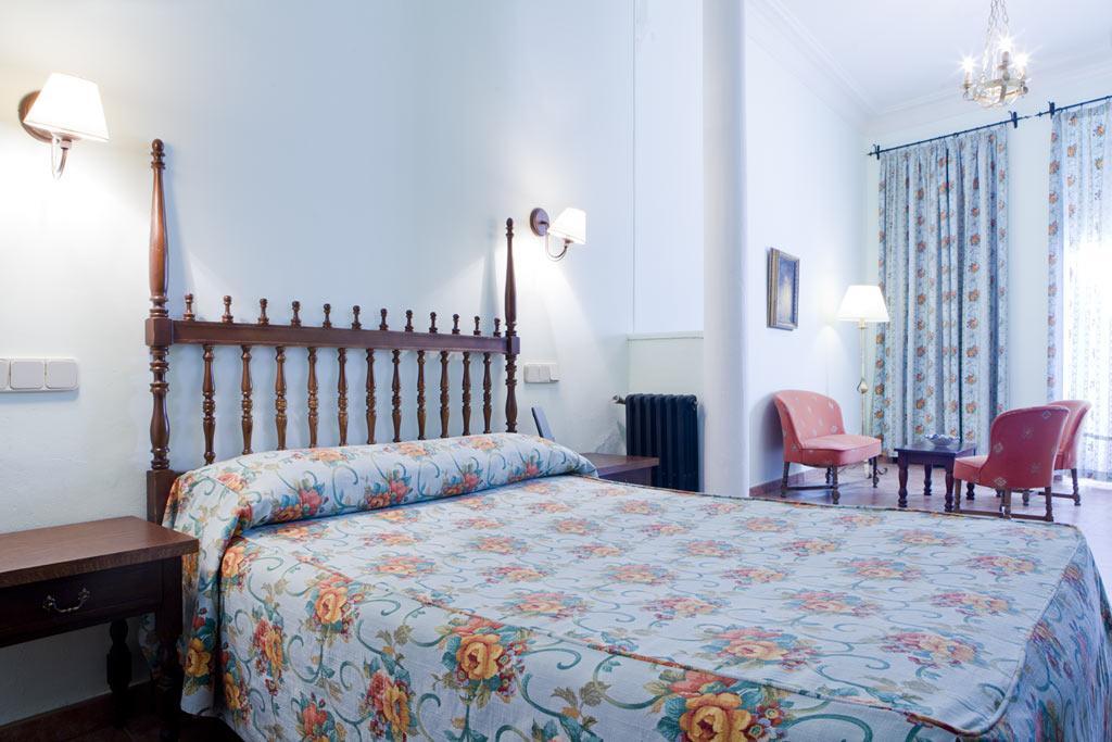 Hotel Rey Nino Ávila Extérieur photo