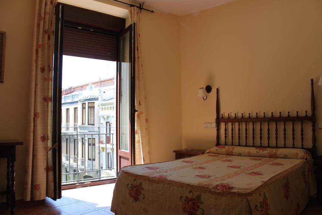 Hotel Rey Nino Ávila Extérieur photo