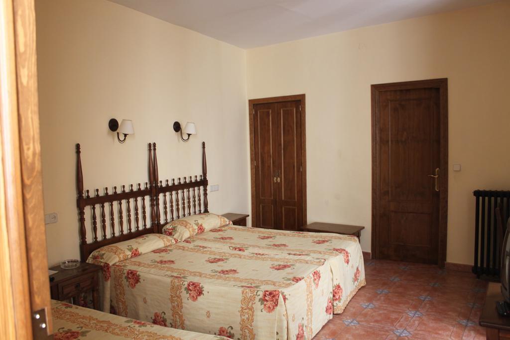 Hotel Rey Nino Ávila Extérieur photo